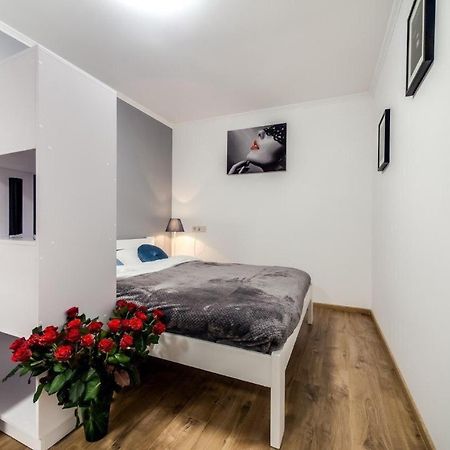 Apartments In Rynok Square Lviv Exterior photo